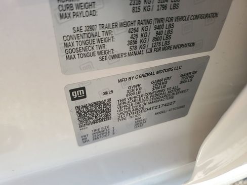 Used 2026 GMC Sierra 1500 SLT RWD image 22