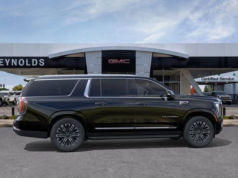 New 2026 GMC Yukon XL Elevation image 5
