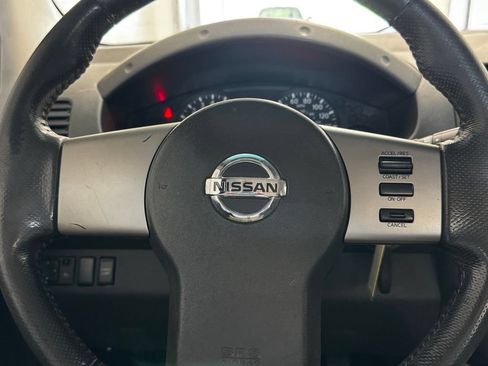 Used 2005 Nissan Frontier NISMO AWD/4WD image 15