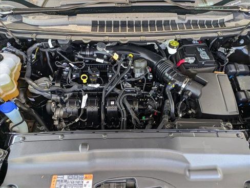 Used 2024 Ford Edge Titanium image 23