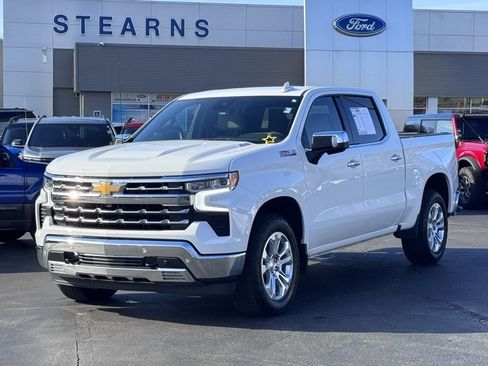 Used 2024 Chevrolet Silverado 1500 LTZ image 2