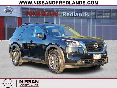 Certified 2024 Nissan Pathfinder SV w/ SV Premium Package