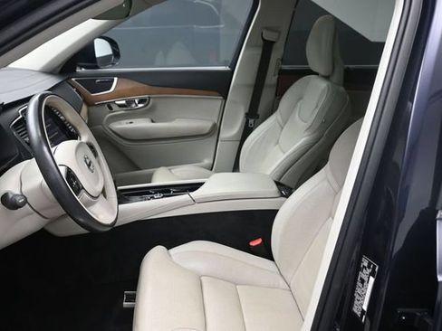 Used 2016 Volvo XC90 T6 Inscription w/ Vision Package AWD/4WD image 18