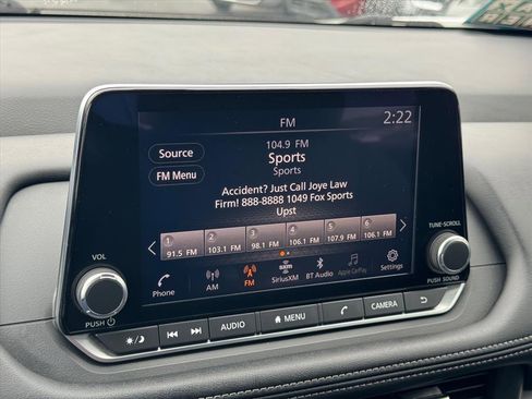 Used 2024 Nissan Rogue SV image 23