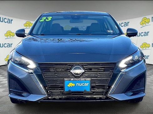 Used 2023 Nissan Altima 2.5 SV image 2