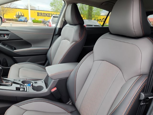 Certified 2025 Subaru Crosstrek 2.5i Limited w/ Crosstrek Mirror Package AWD/4WD image 14