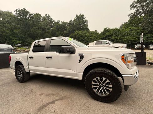 Used 2022 Ford F150 XLT w/ Trailer Tow Package AWD/4WD image 2