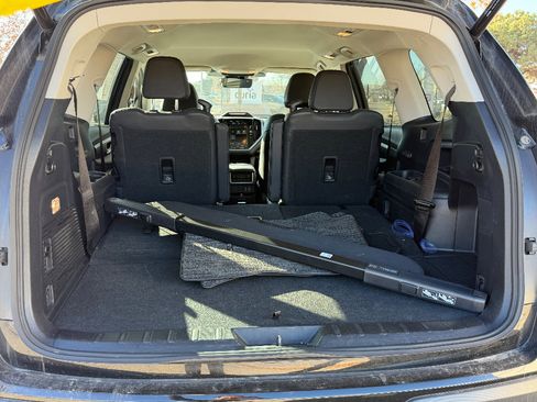 Used 2023 Subaru Ascent Limited image 29