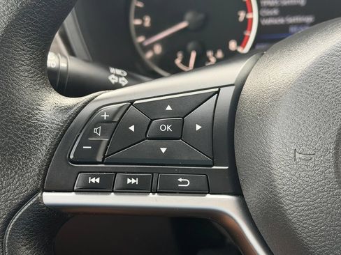 Certified 2024 Nissan Altima 2.5 SV FWD image 17
