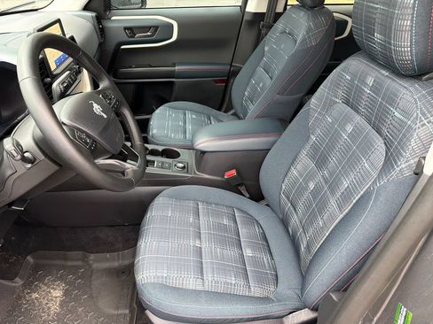 Used 2024 Ford Bronco Sport Heritage w/ Heritage Convenience Package AWD/4WD image 9