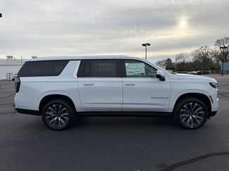 New 2026 Chevrolet Suburban High Country video 2