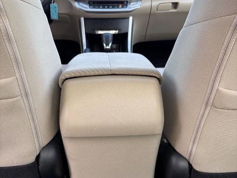 Used 2014 Honda Accord LX image 27
