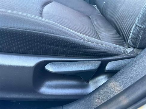 Certified 2022 Toyota Prius Prime LE image 18