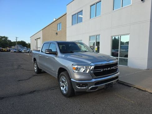 Used 2021 RAM 1500 Big Horn AWD/4WD image 3