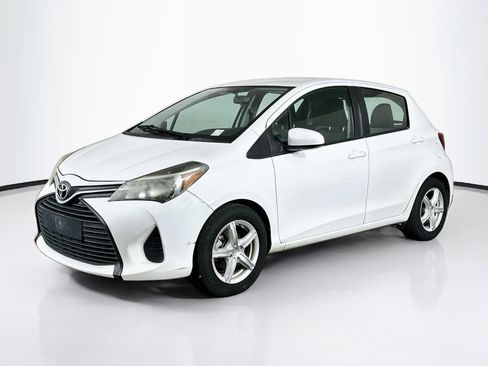 Used 2015 Toyota Yaris L FWD image 3