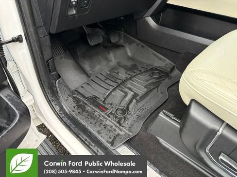 Used 2019 Ford Expedition Platinum AWD/4WD image 26