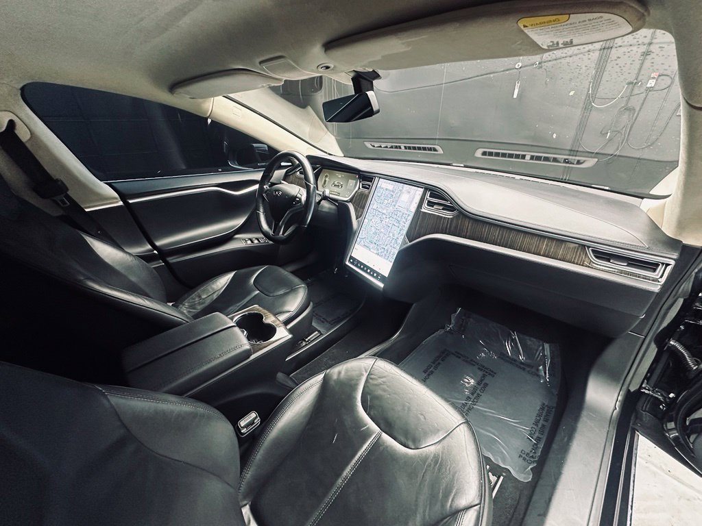 Used 2013 Tesla Model S Performance RWD image 24