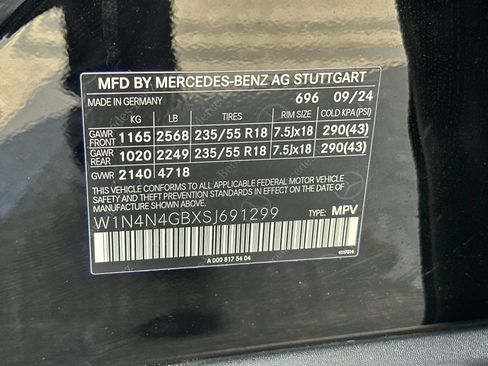 Certified 2025 Mercedes-Benz GLA 250 image 36