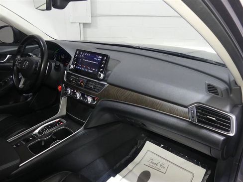 Used 2022 Honda Accord EX-L image 25