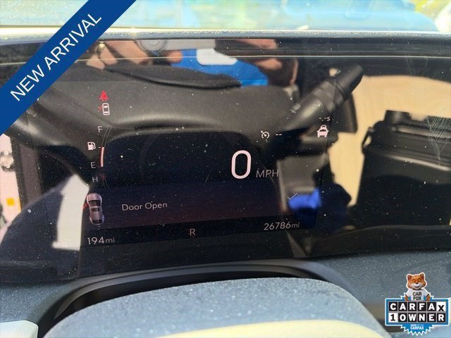 Used 2024 Buick Encore GX Avenir w/ Avenir Convenience Package FWD image 7