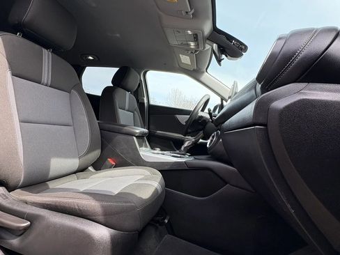 Used 2023 Chevrolet Blazer LT image 32