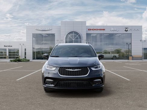 New 2026 Chrysler Pacifica Select FWD image 6