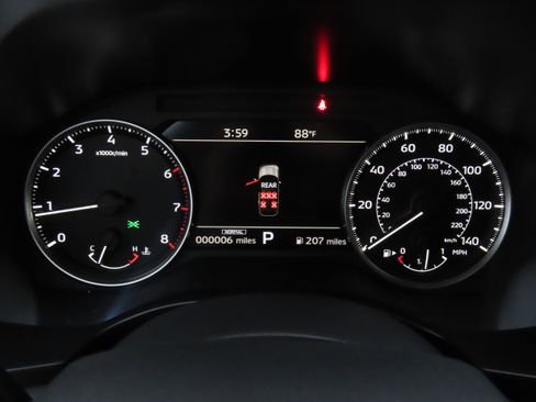 New 2025 Mitsubishi Outlander SE image 8