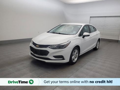 Used 2016 Chevrolet Cruze LT FWD image 1
