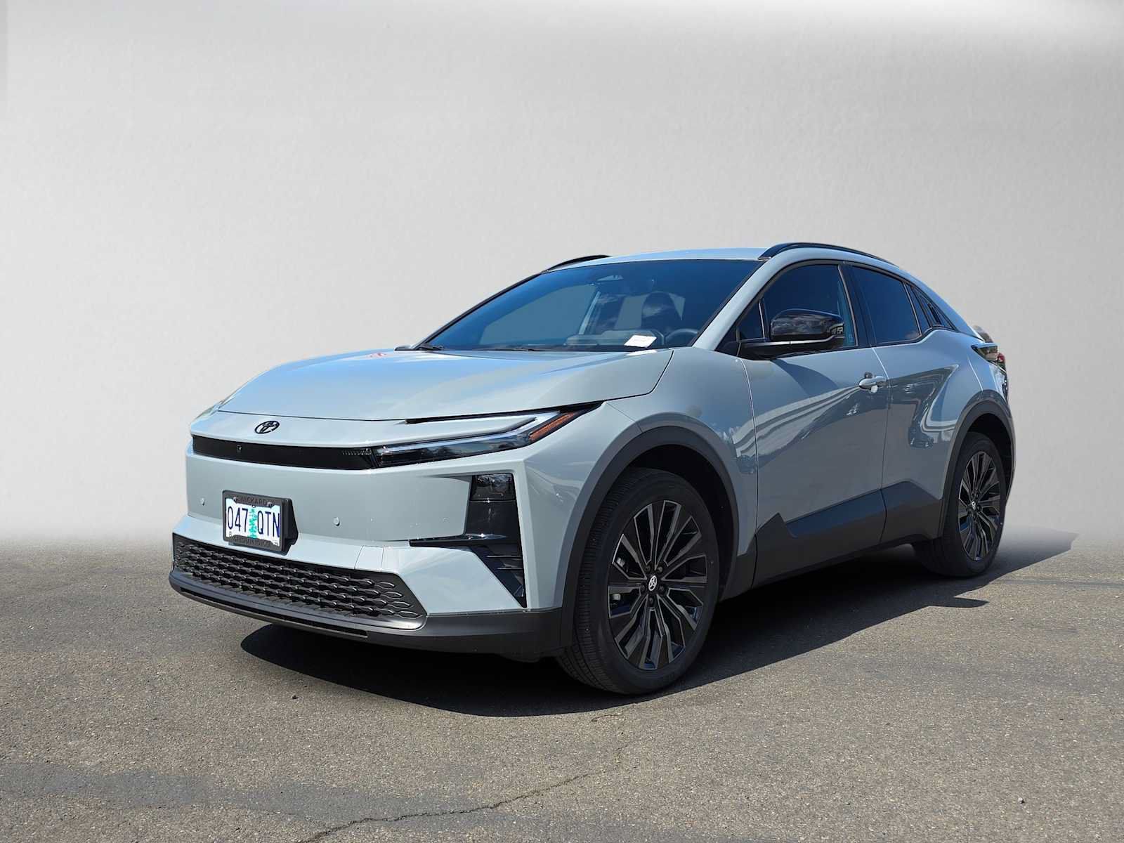 Certified 2026 Toyota C-HR AWD/4WD image 7