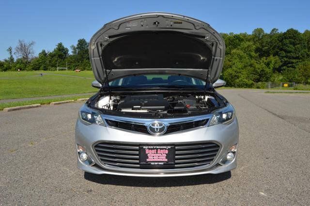 Used 2014 Toyota Avalon Limited FWD image 62