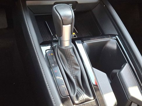 Used 2023 Honda Accord Touring image 15