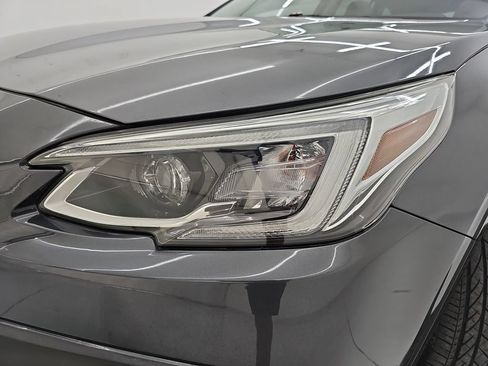 Used 2020 Subaru Outback Touring AWD/4WD image 47