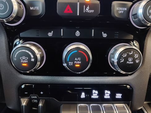 Used 2025 RAM 1500 Lone Star RWD image 18