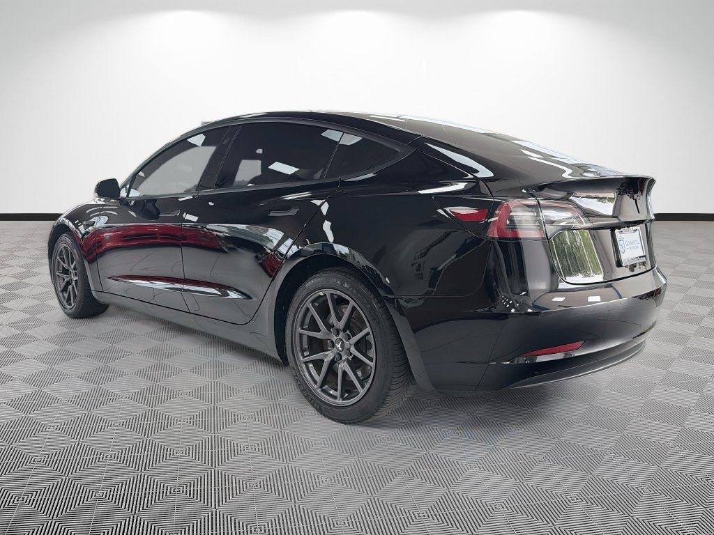 Used 2018 Tesla Model 3 Mid Range RWD image 8