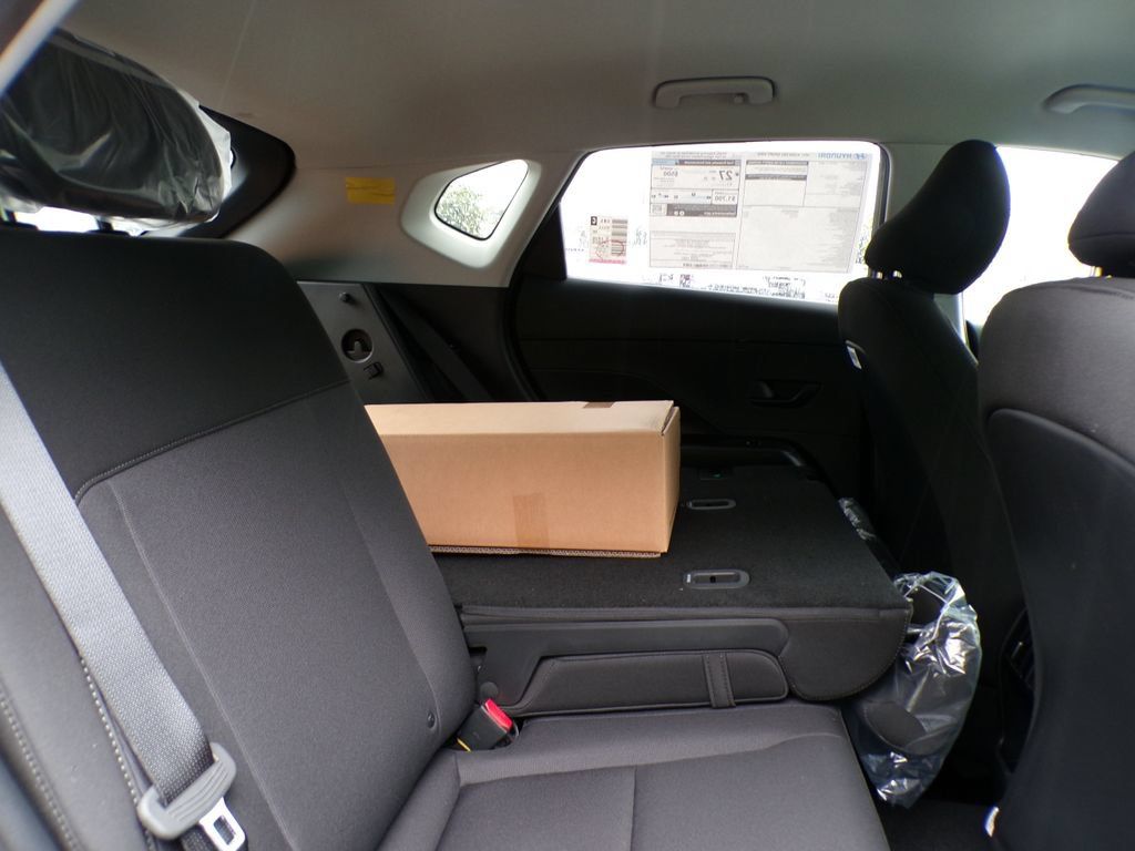 New 2027 Hyundai Kona SEL Sport AWD/4WD image 18