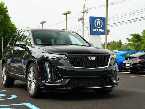 Used 2021 Cadillac XT6 Sport AWD/4WD image 1