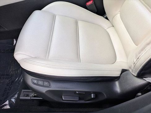 Used 2017 MAZDA MAZDA6 Grand Touring image 9