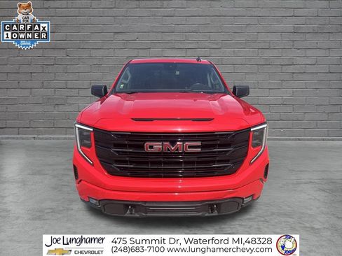 Used 2022 GMC Sierra 1500 Elevation AWD/4WD image 9
