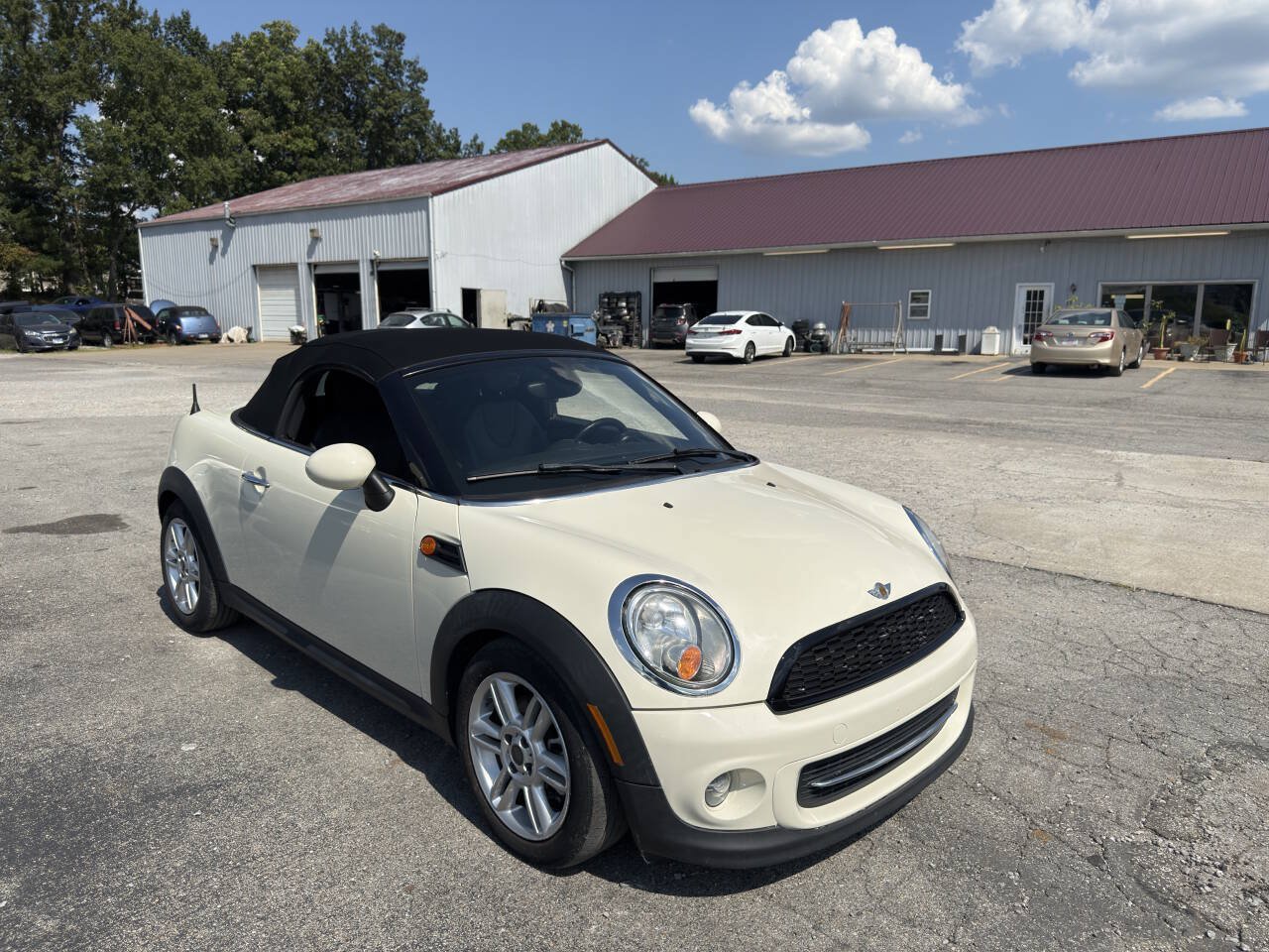 Used 2013 MINI Cooper Roadster FWD image 5