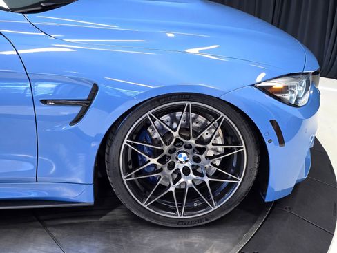 Used 2018 BMW M4 Coupe RWD image 40