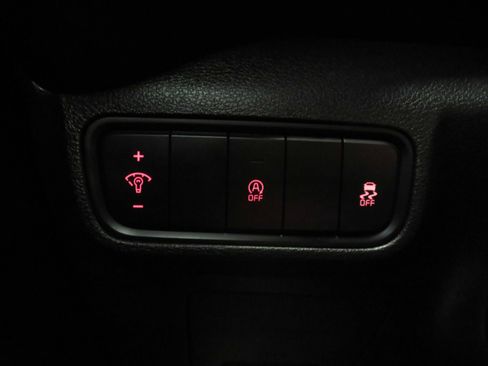 Used 2020 Kia Soul LX image 32