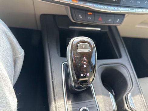 Used 2020 Cadillac XT4 Premium Luxury w/ Cold Weather Package FWD image 36