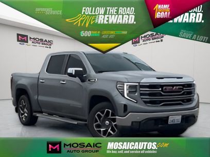 Used 2024 GMC Sierra 1500 SLT w/ SLT Premium Package