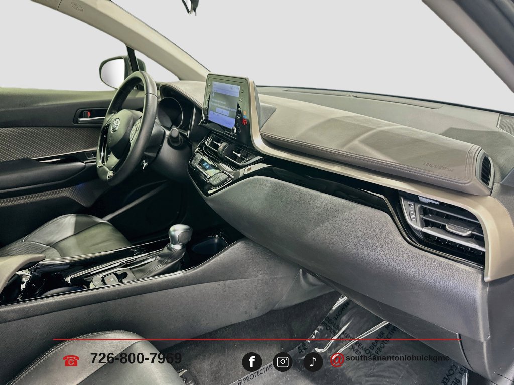 Used 2021 Toyota C-HR Limited FWD image 29