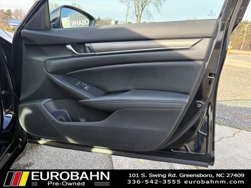 Used 2021 Honda Accord LX image 17