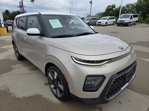 Used 2020 Kia Soul EX w/ Option Group 015 FWD image 1