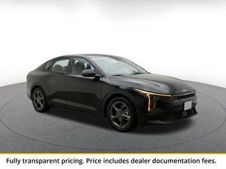 Used 2025 Kia K4 FWD video 1