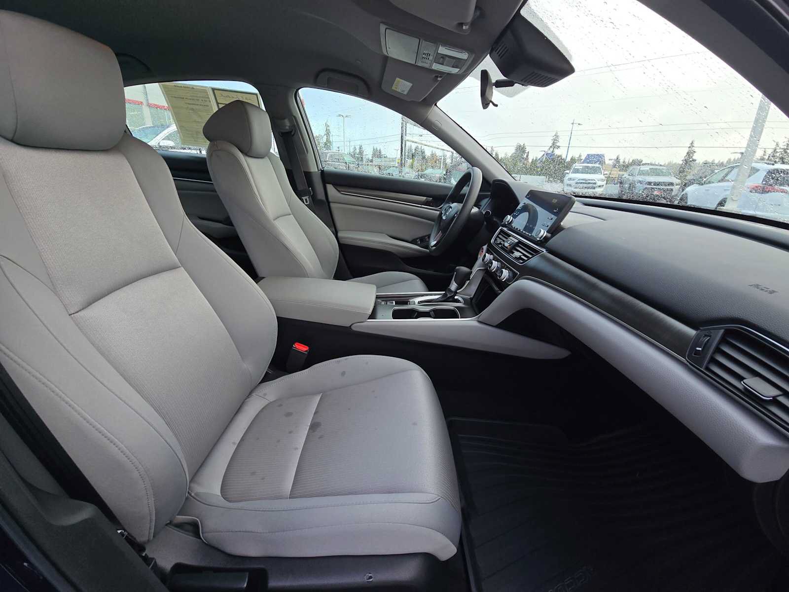 Used 2019 Honda Accord LX image 11