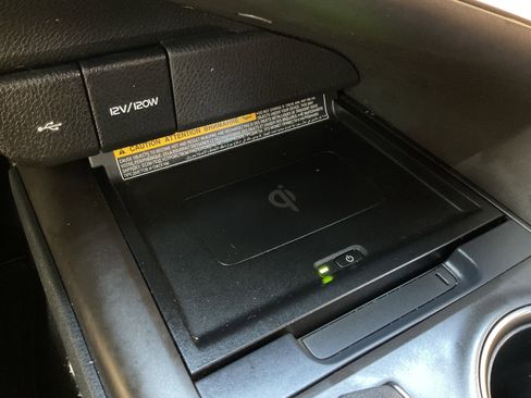 Used 2021 Toyota Camry XSE image 16