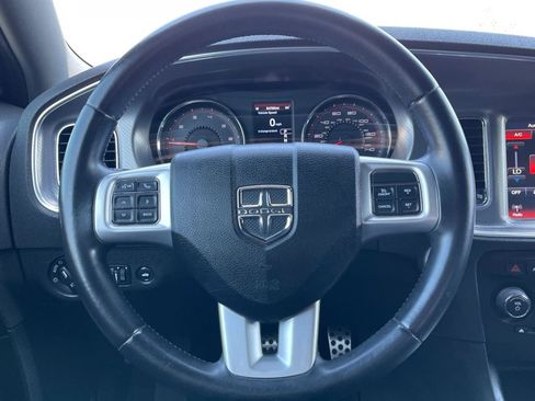 Used 2012 Dodge Charger SXT RWD image 26